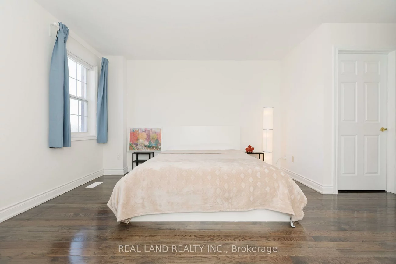 22, Loring Doolittle, Aurora Village, Aurora