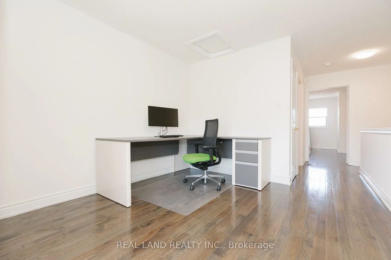 22, Loring Doolittle, Aurora Village, Aurora