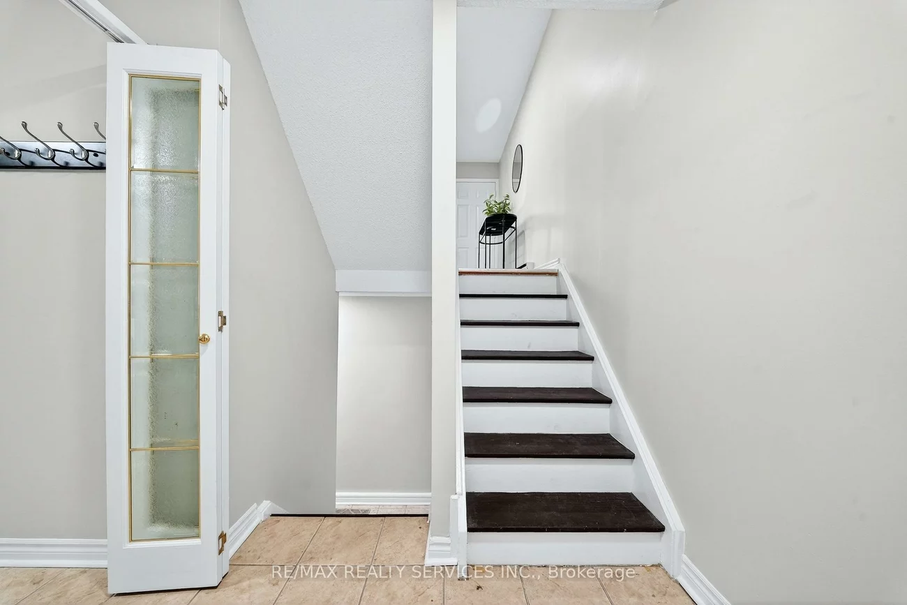 179, Milestone, Aurora Village, Aurora