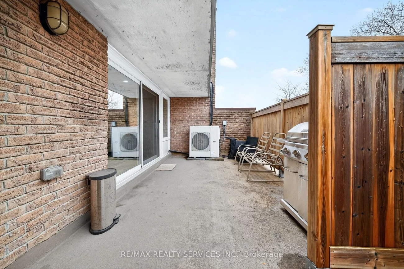 179, Milestone, Aurora Village, Aurora