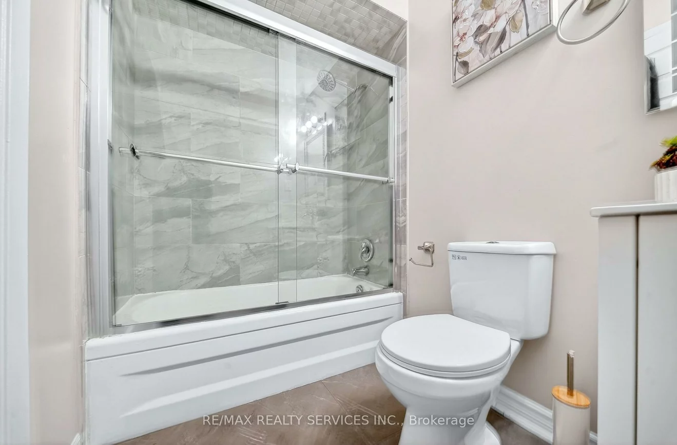 179, Milestone, Aurora Village, Aurora