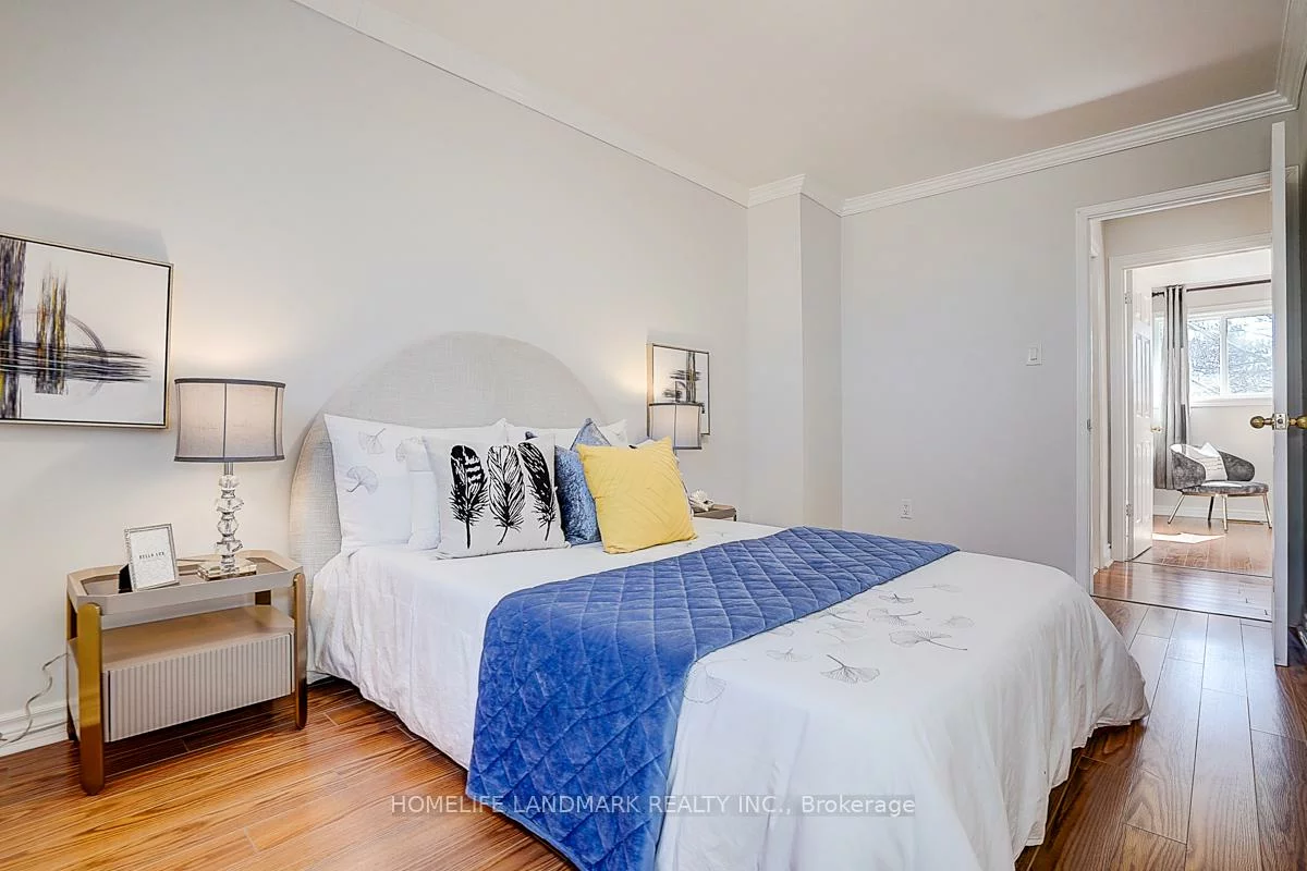 40, Henderson, Aurora Highlands, Aurora