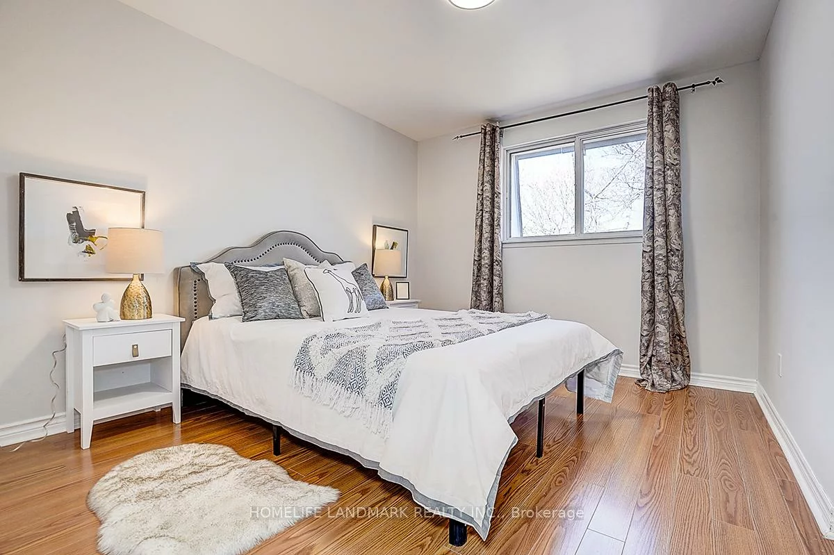 40, Henderson, Aurora Highlands, Aurora