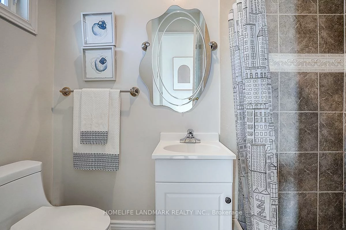 40, Henderson, Aurora Highlands, Aurora