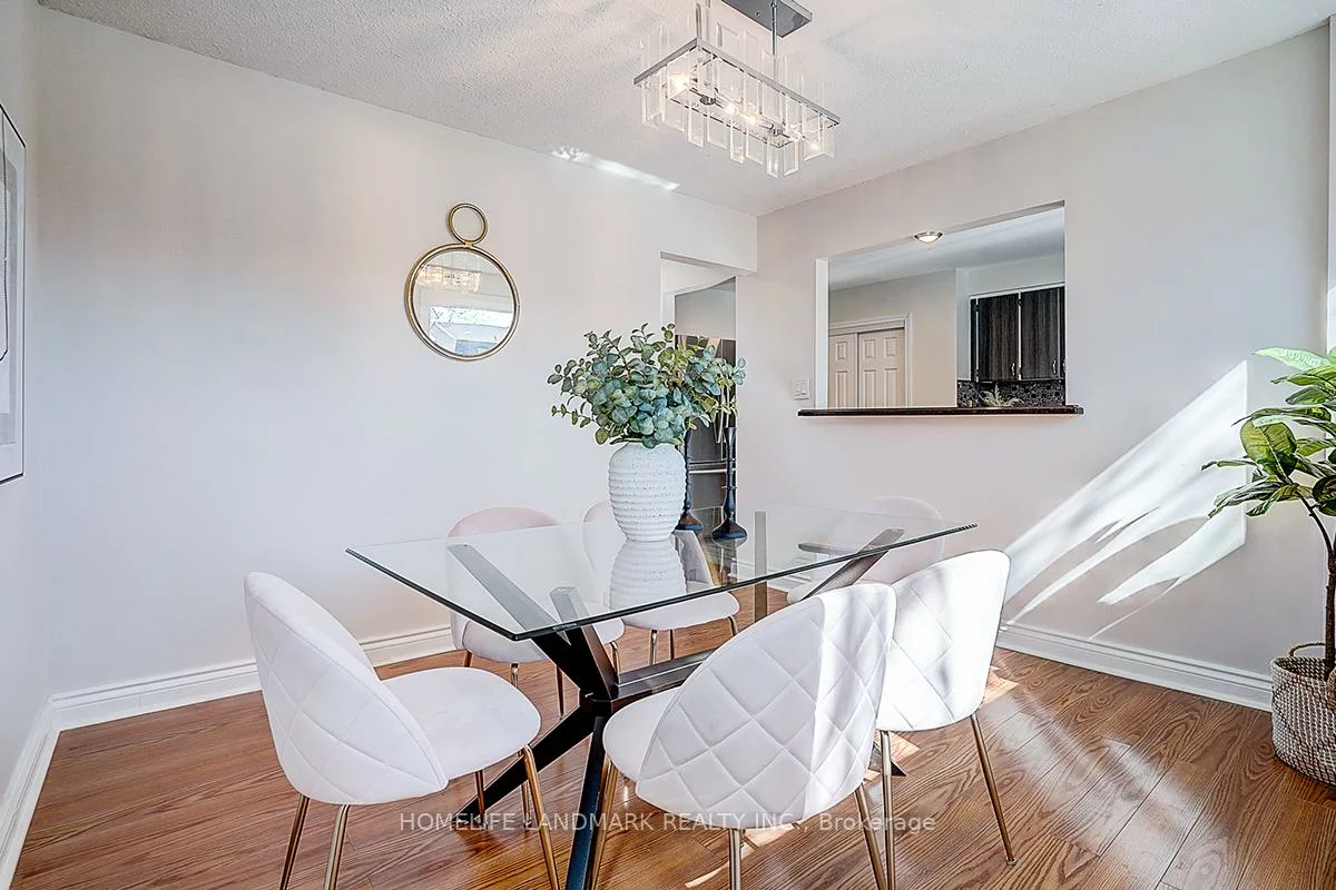 40, Henderson, Aurora Highlands, Aurora