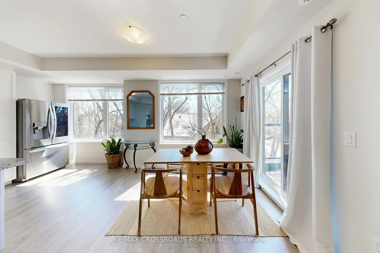 100, Alex Gardner, Aurora Village, Aurora