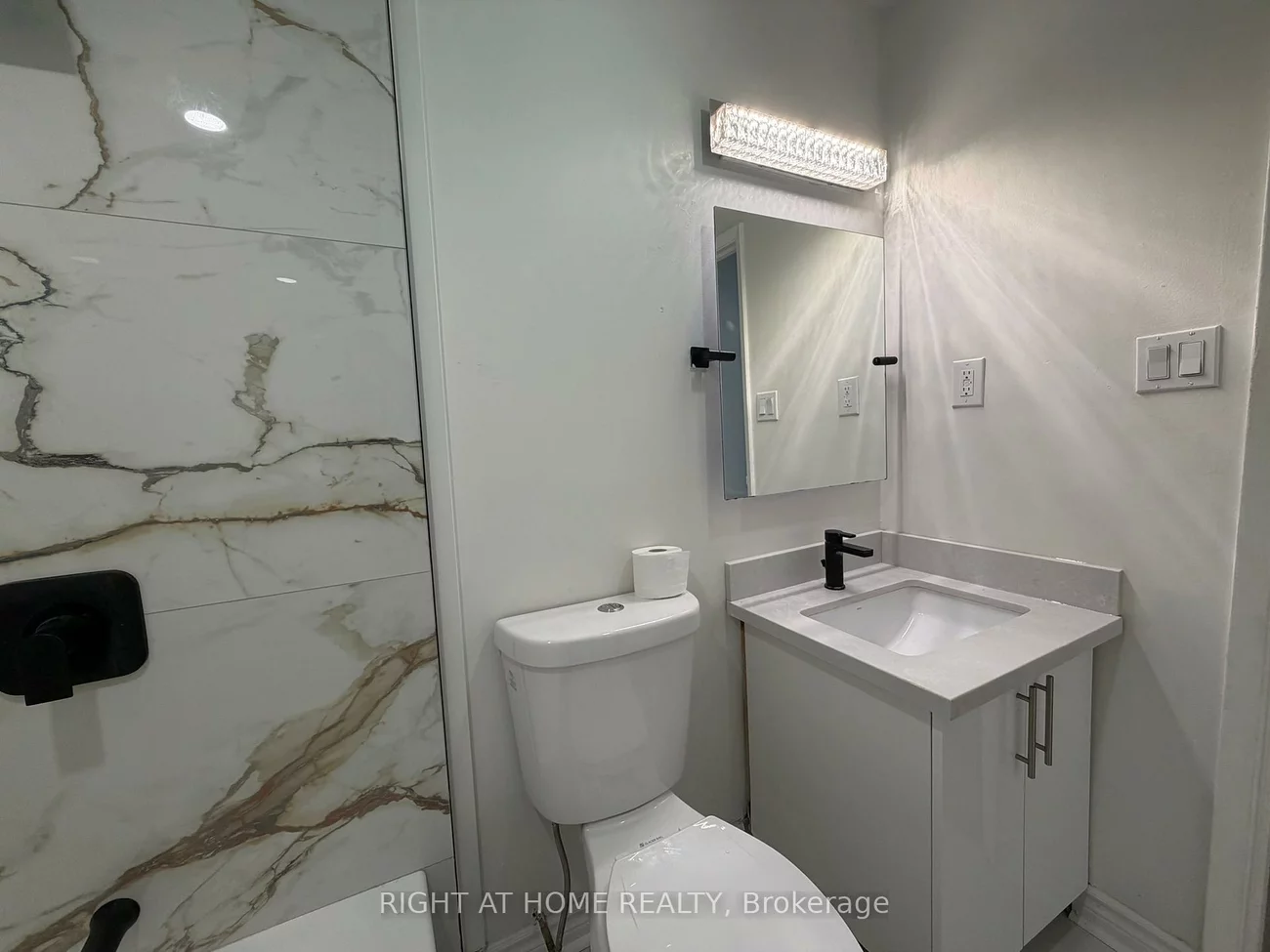 24, springfair, Aurora Village, Aurora