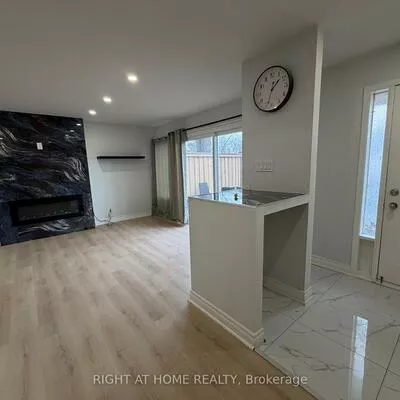 24, springfair, Aurora Village, Aurora