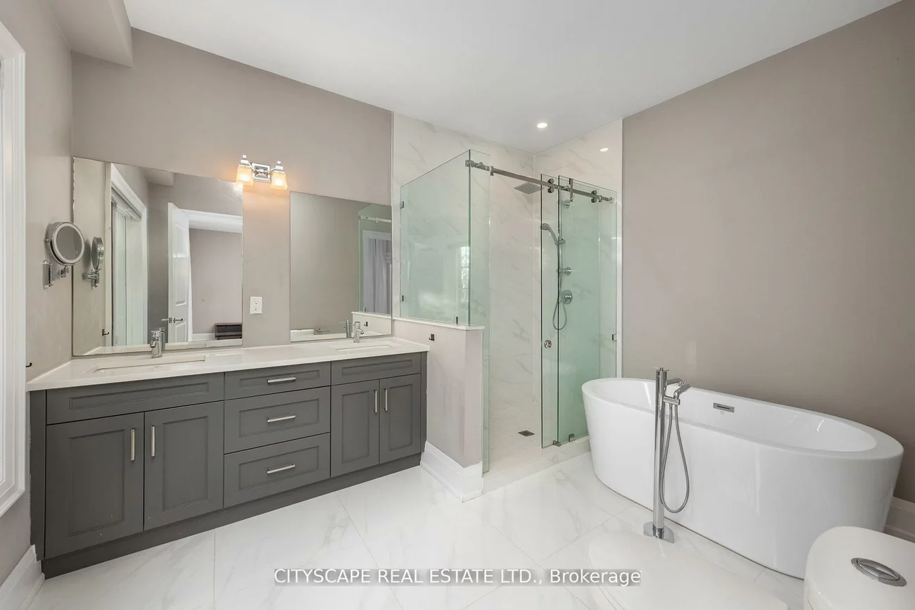 74, Old Bloomington, Aurora Estates, Aurora