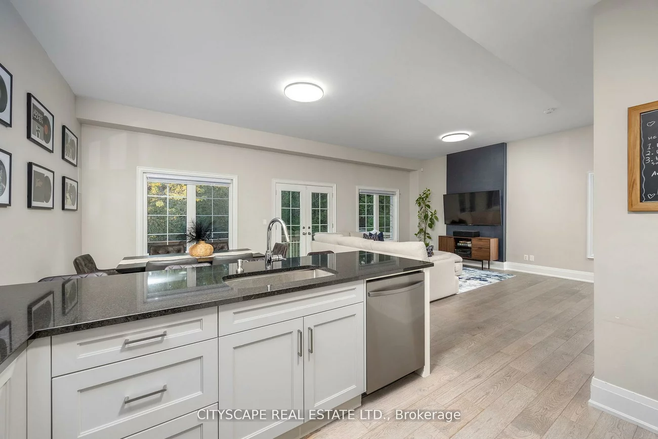 74, Old Bloomington, Aurora Estates, Aurora