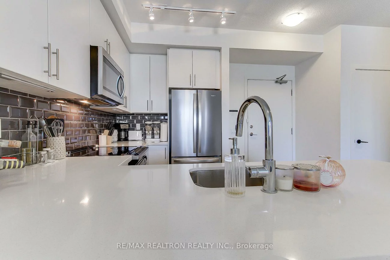 555, William Graham, Rural Aurora, Aurora