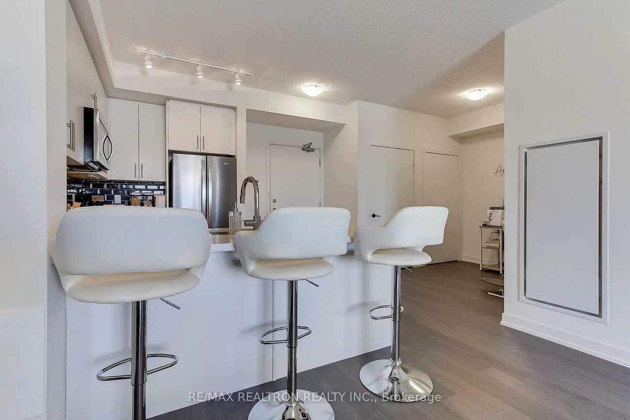 555, William Graham, Rural Aurora, Aurora