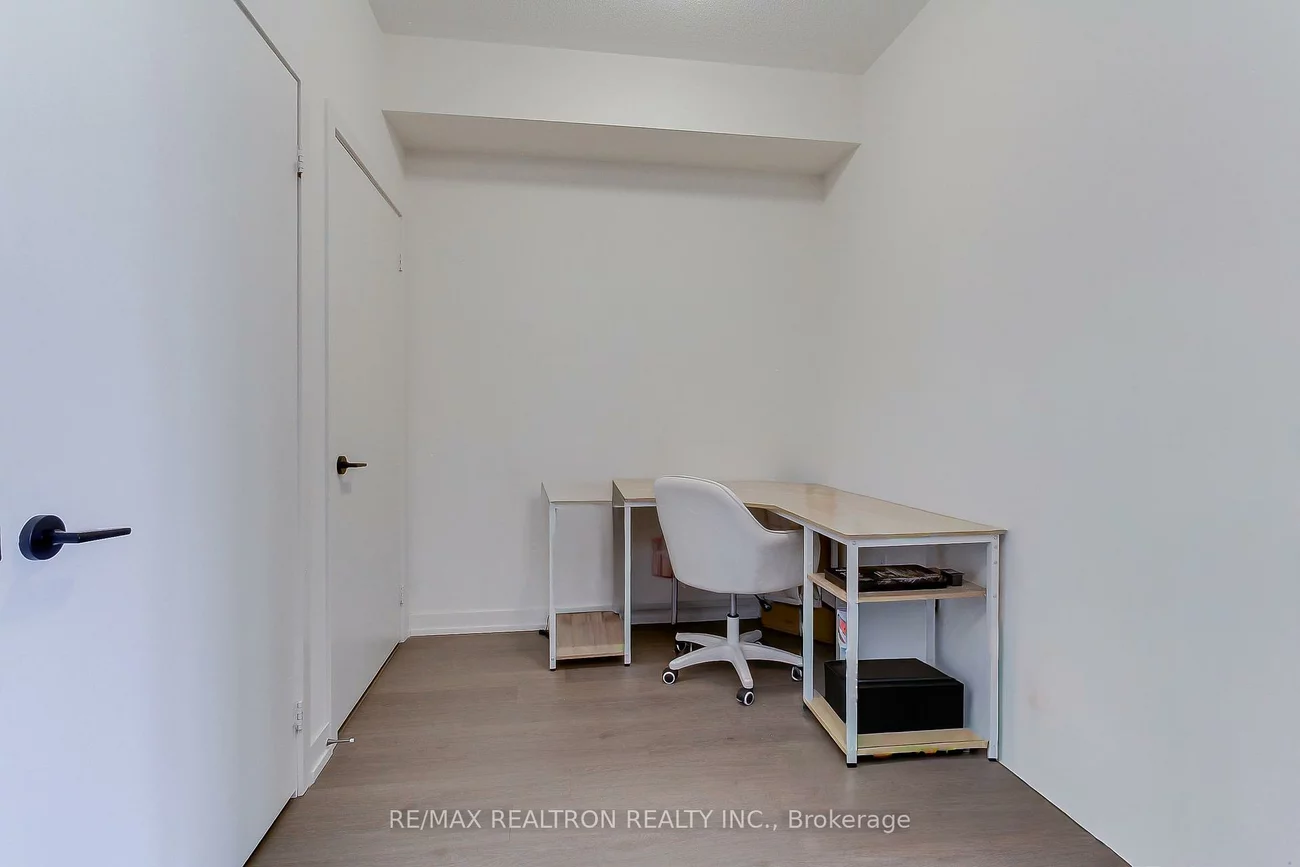 555, William Graham, Rural Aurora, Aurora