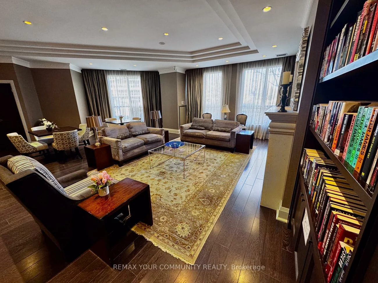 180, John West, Bayview Wellington, Aurora