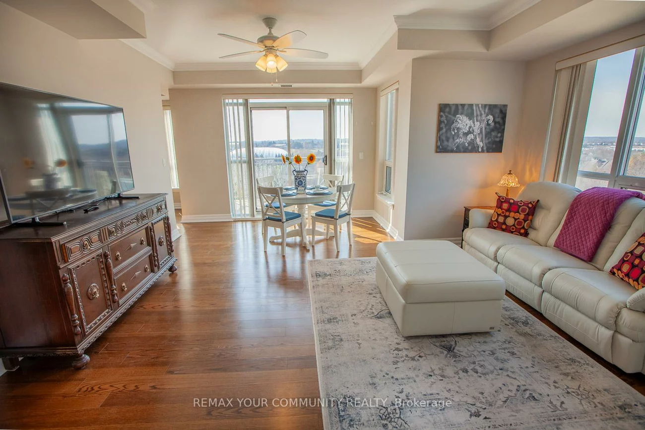 180, John West, Bayview Wellington, Aurora