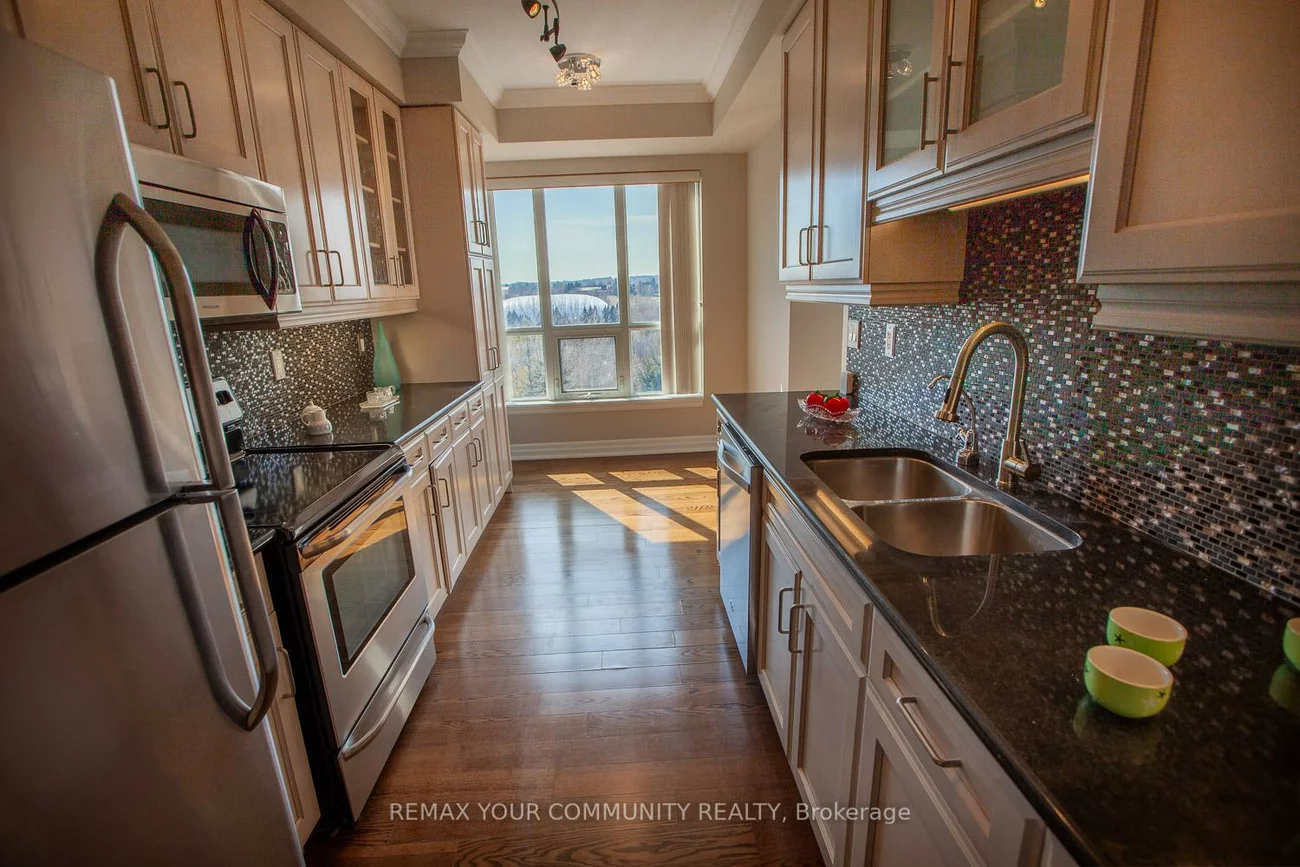 180, John West, Bayview Wellington, Aurora