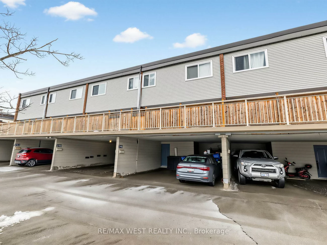 246, Milestone, Aurora Village, Aurora