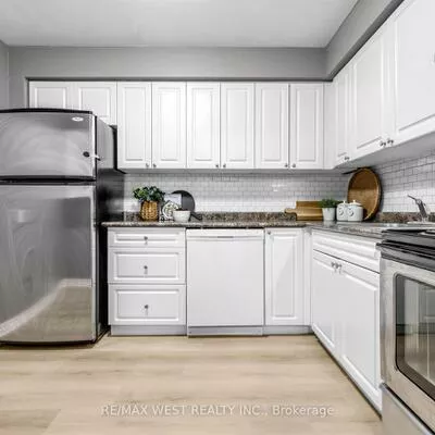 246, Milestone, Aurora Village, Aurora