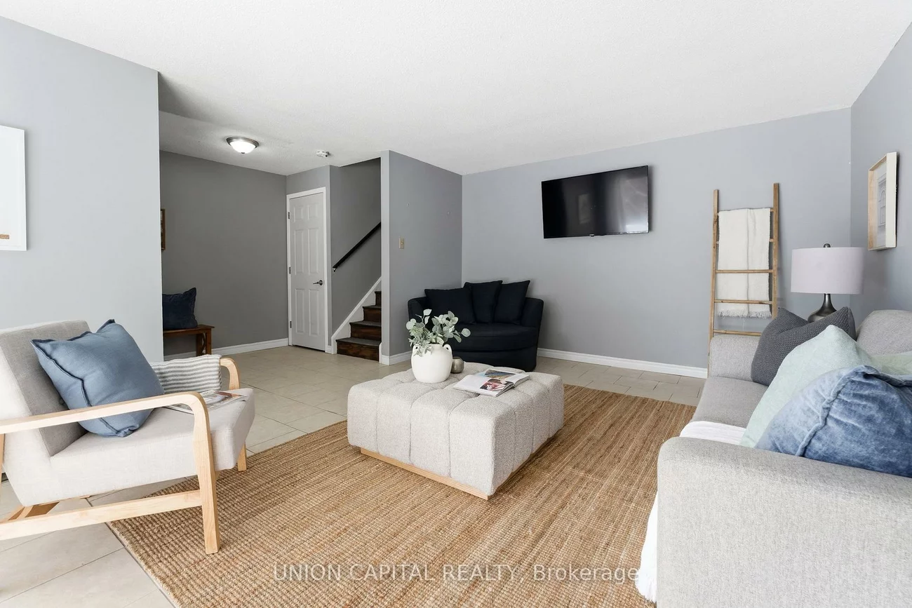 317, Milestone, Aurora Village, Aurora