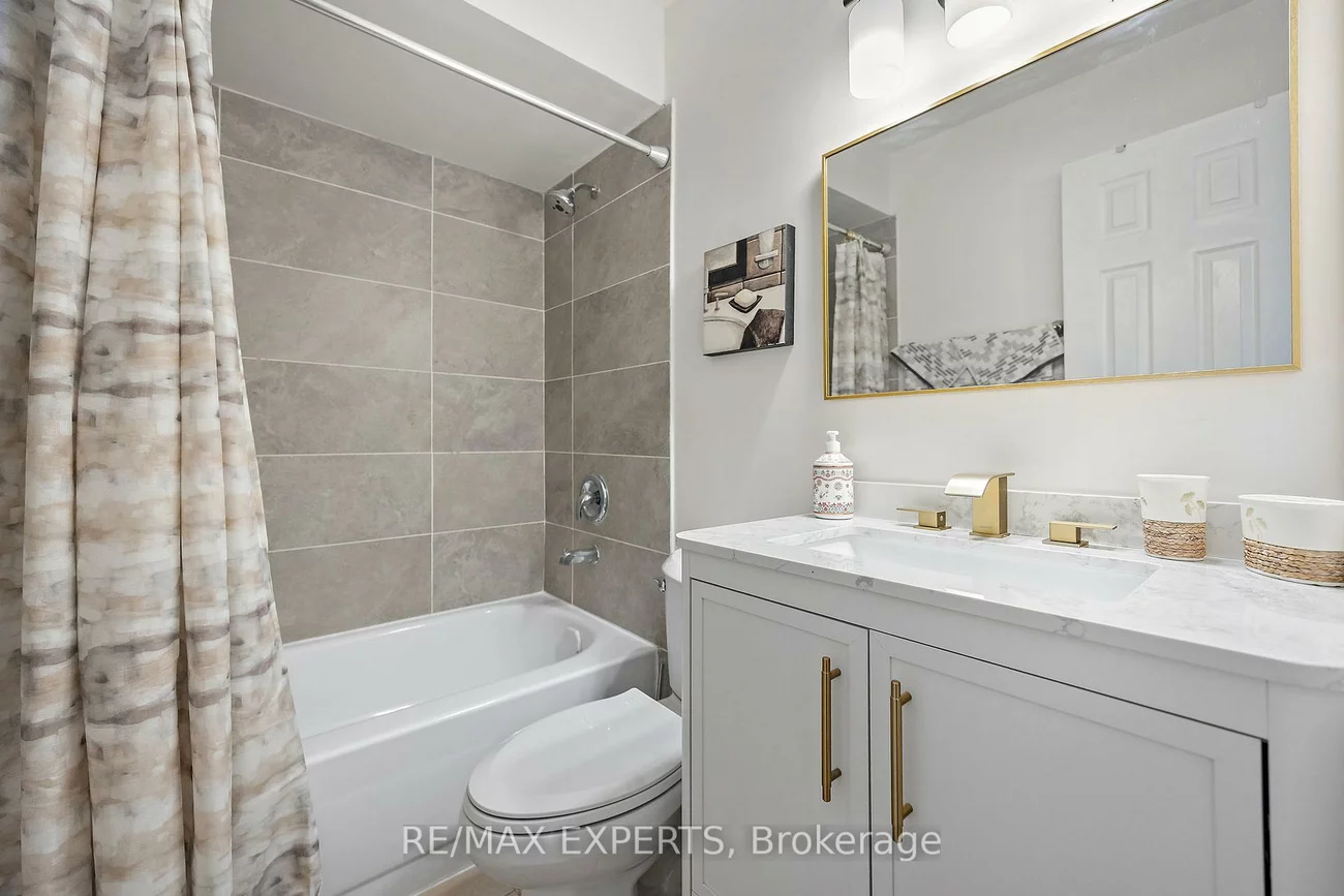 242, Milestone, Aurora Village, Aurora