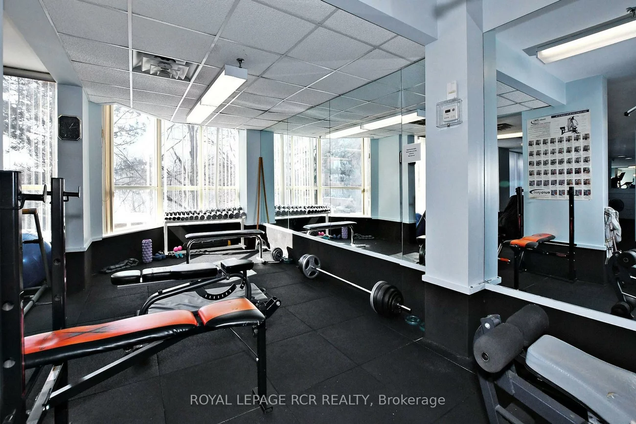 14924, Yonge, Aurora Highlands, Aurora