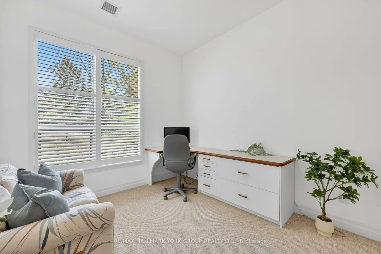 180, John West, Bayview Wellington, Aurora