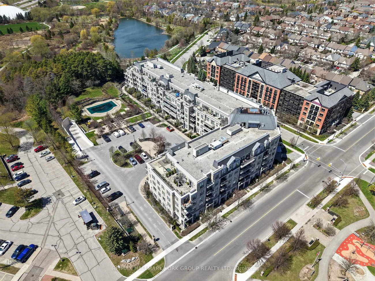 180, John West, Bayview Wellington, Aurora