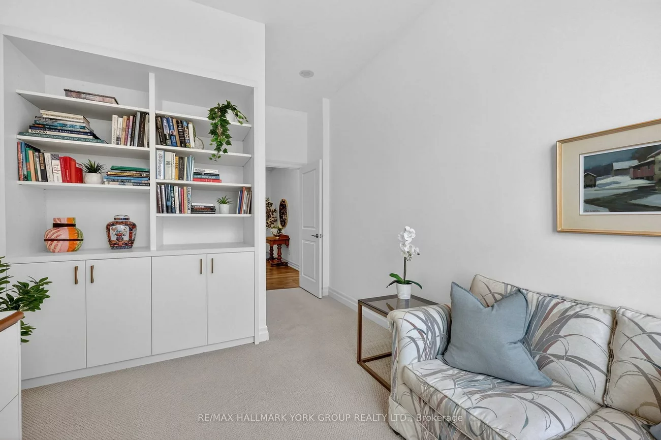 180, John West, Bayview Wellington, Aurora