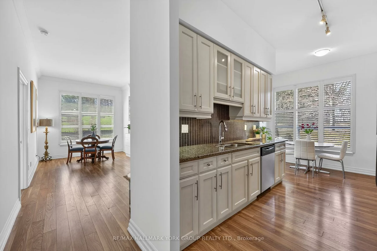 180, John West, Bayview Wellington, Aurora