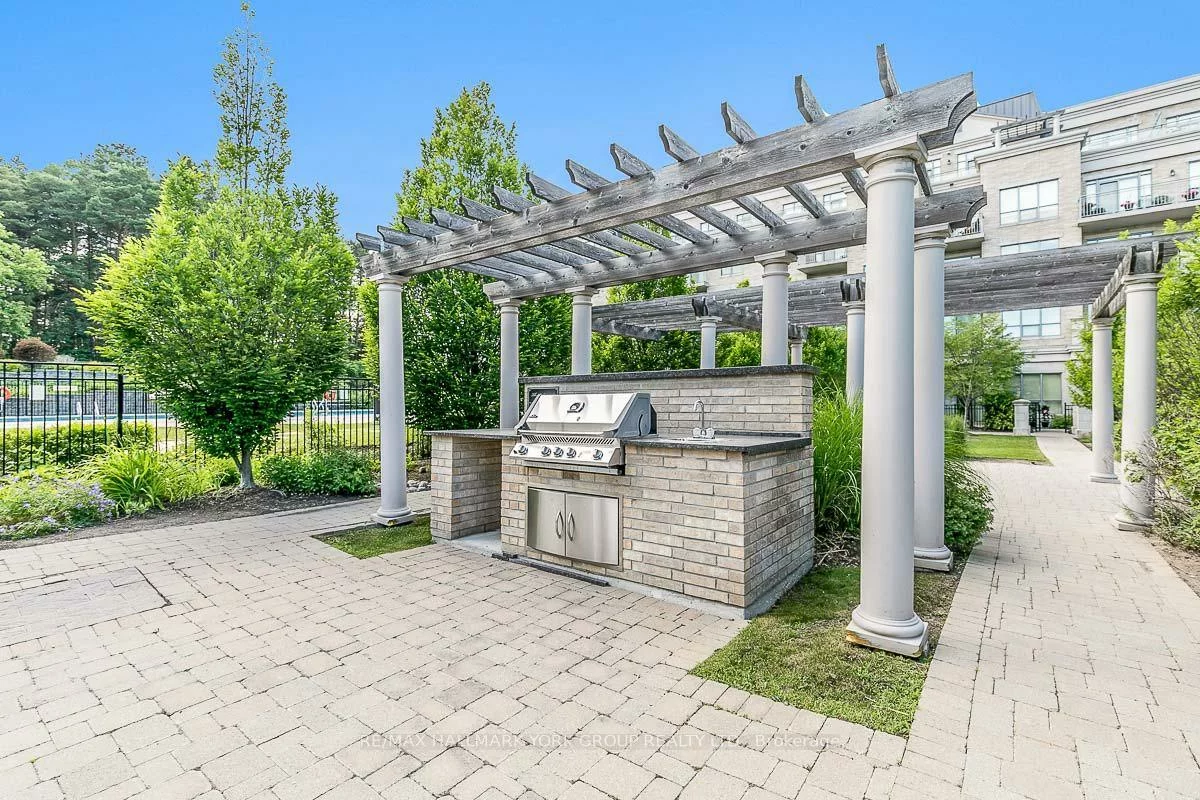 180, John West, Bayview Wellington, Aurora