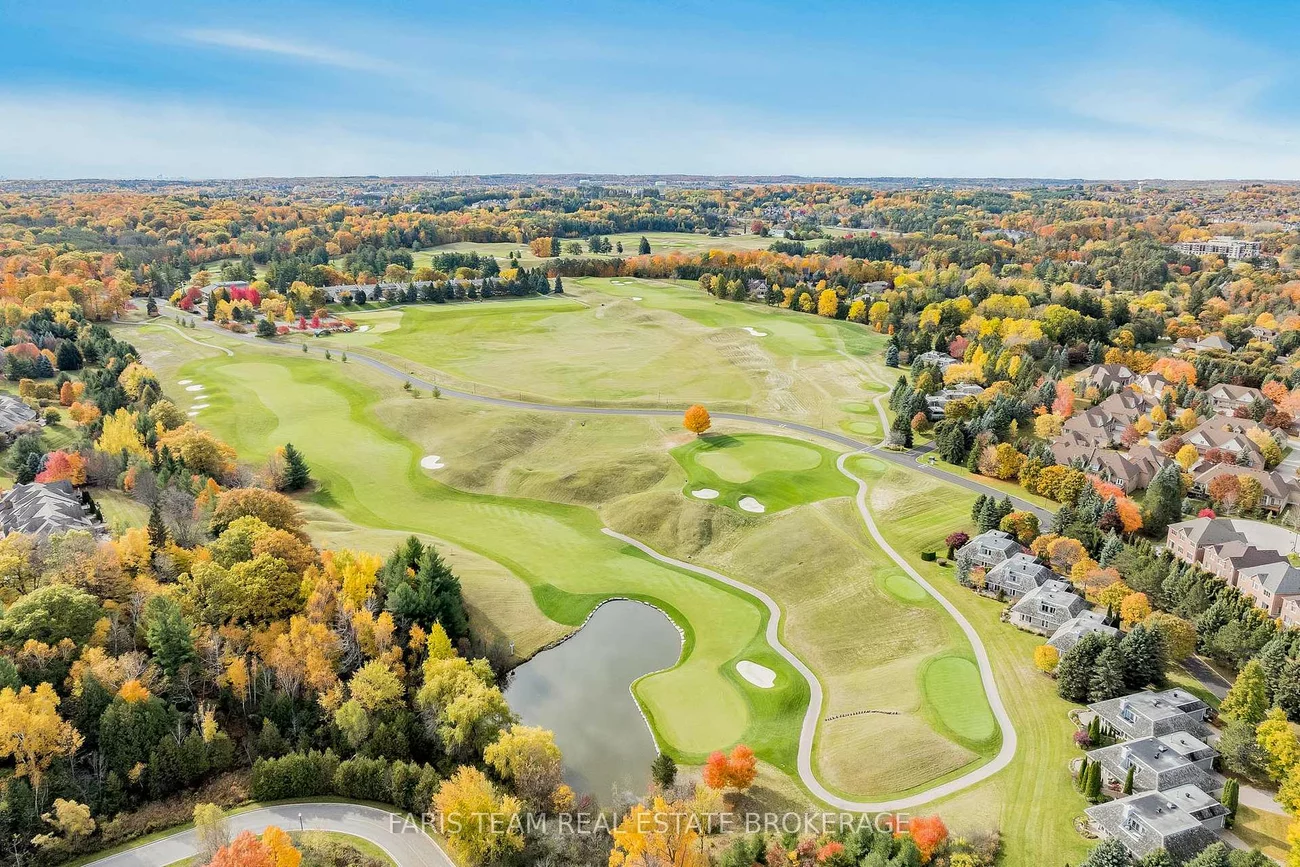 10, Wilton, Aurora Estates, Aurora