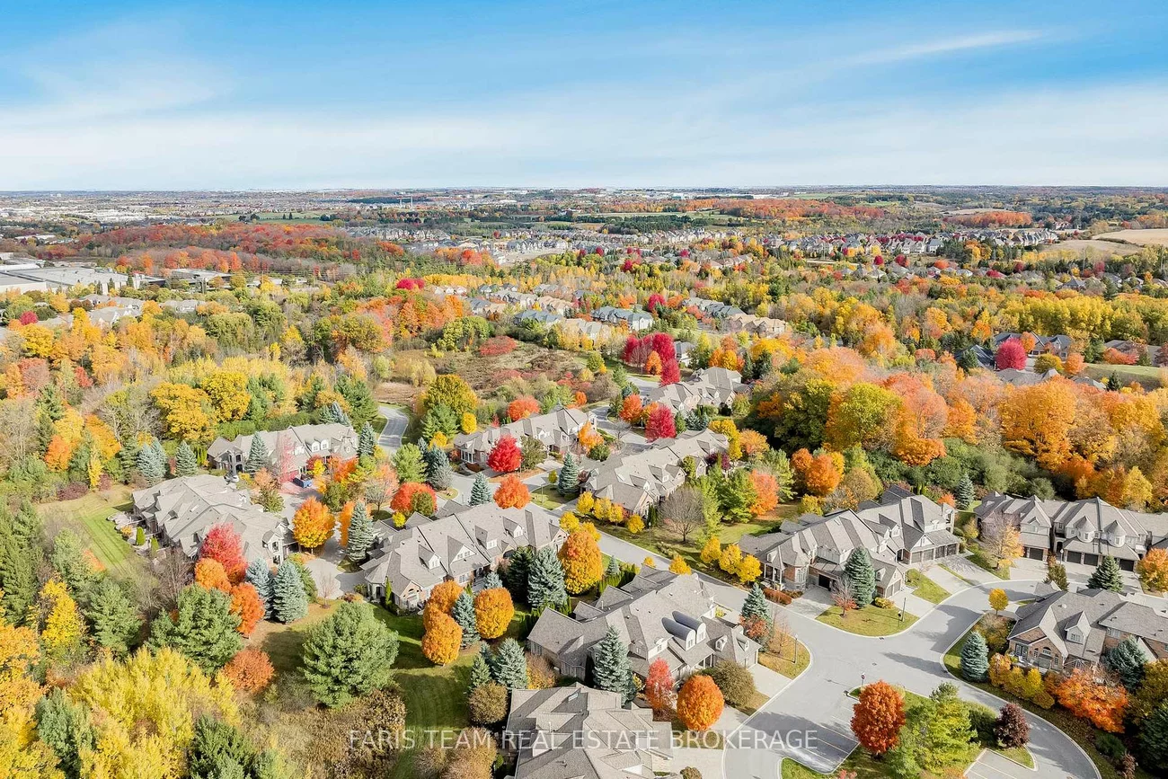 10, Wilton, Aurora Estates, Aurora