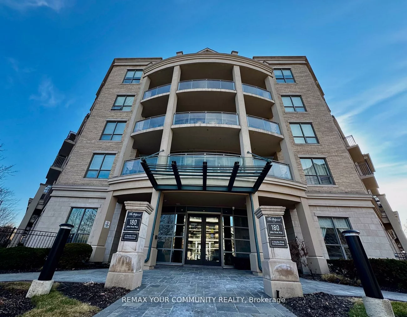 180, John West, Bayview Wellington, Aurora