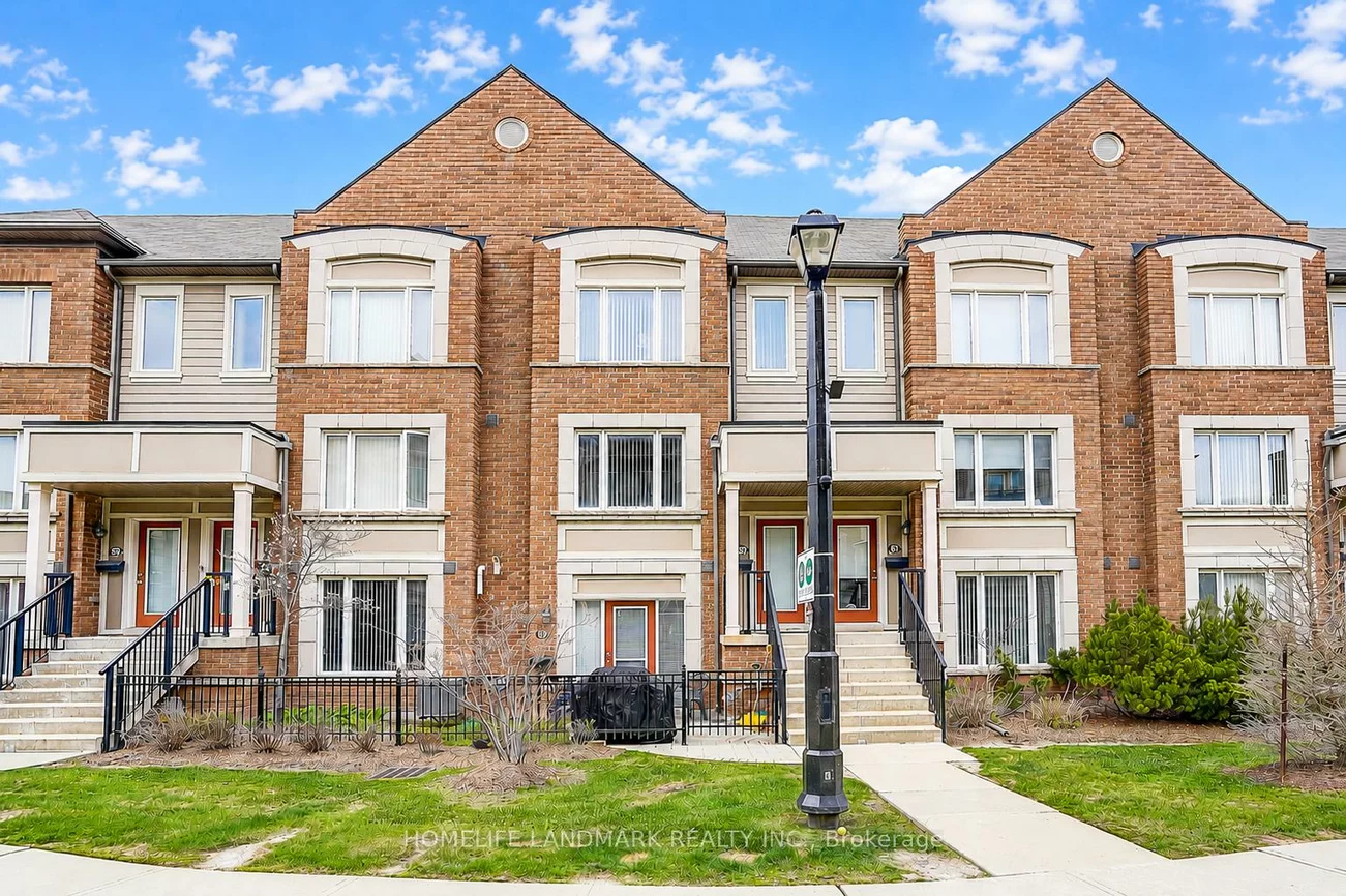 61, Burton Howard, Bayview Northeast, Aurora