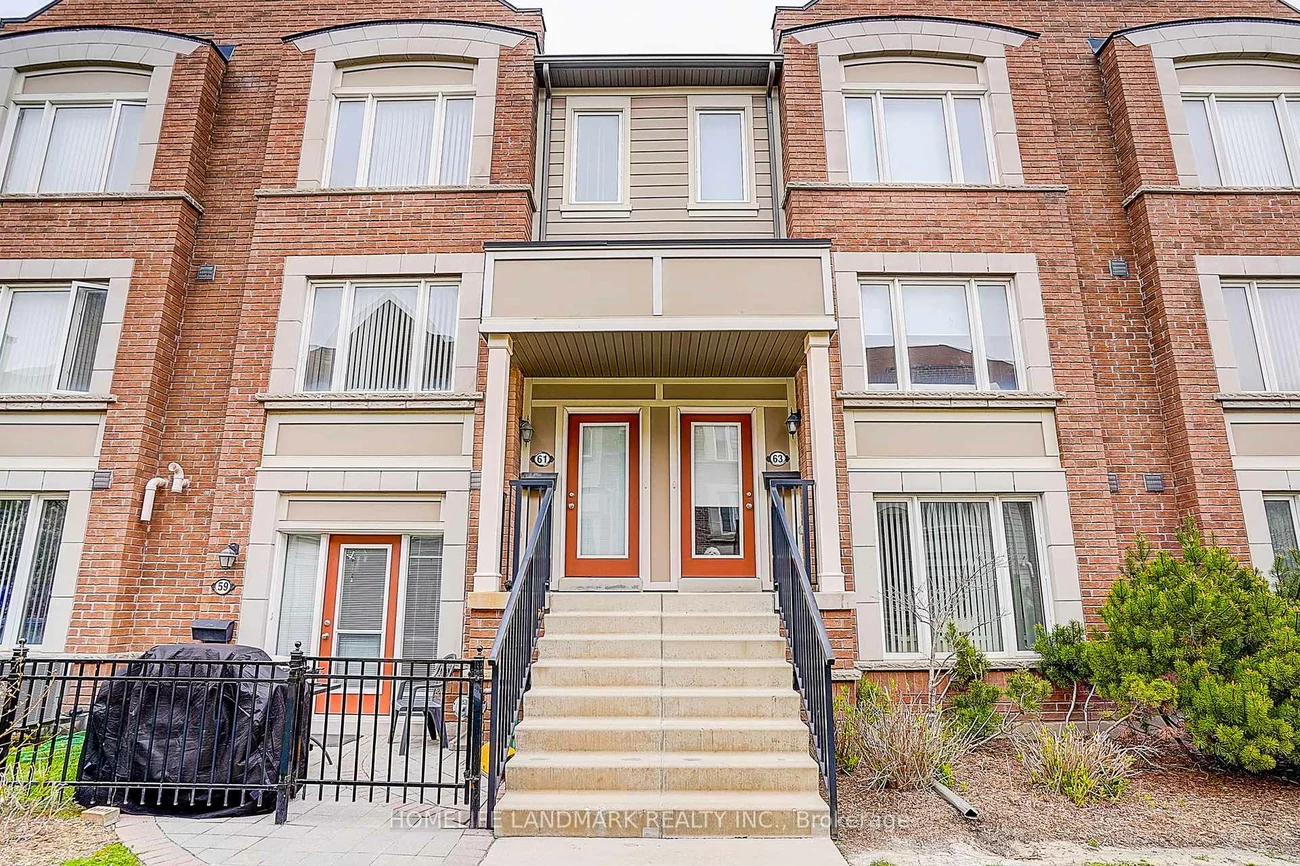 61, Burton Howard, Bayview Northeast, Aurora