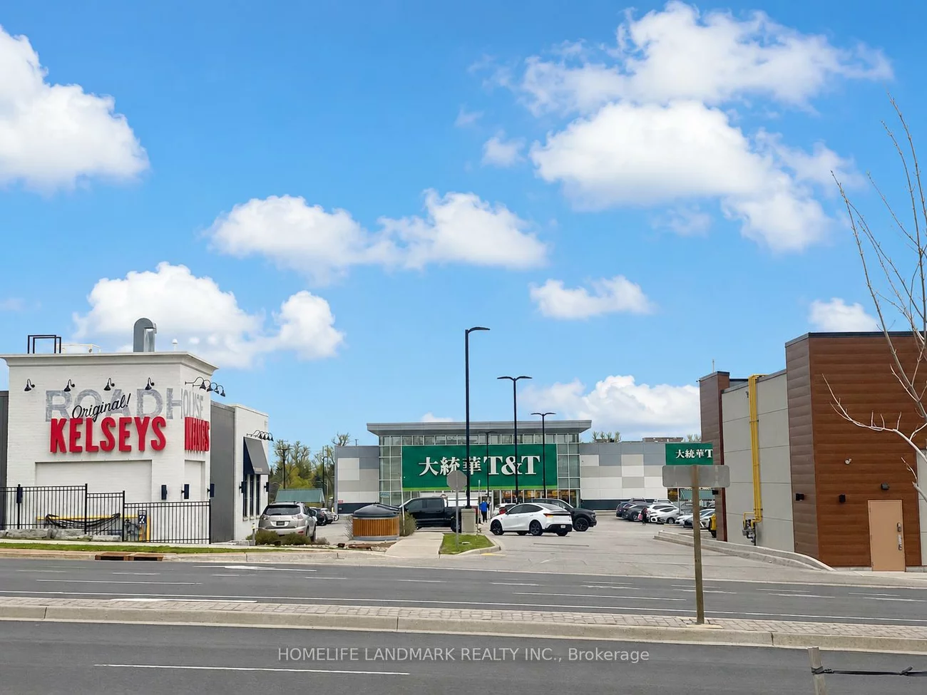 61, Burton Howard, Bayview Northeast, Aurora