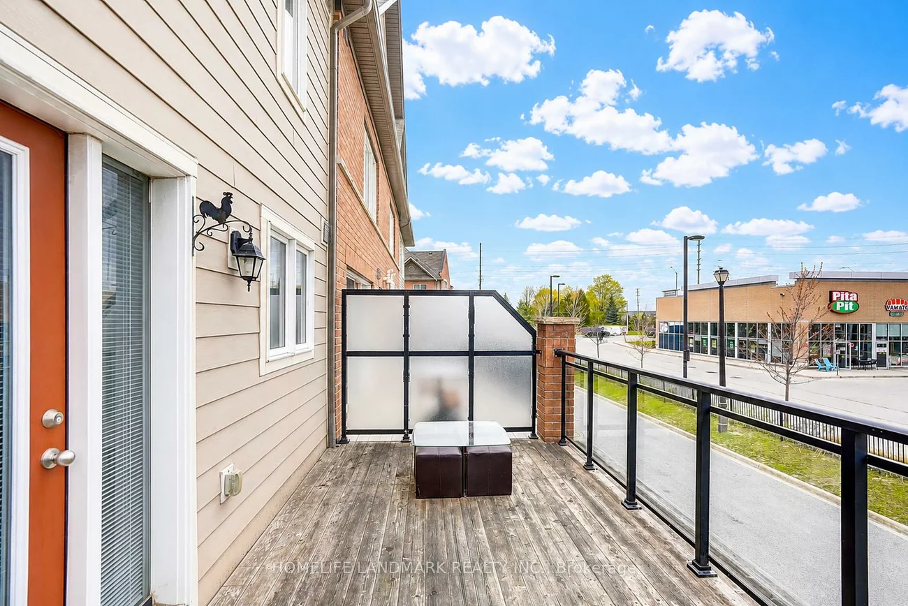 61, Burton Howard, Bayview Northeast, Aurora