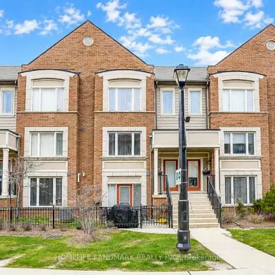 61, Burton Howard, Bayview Northeast, Aurora