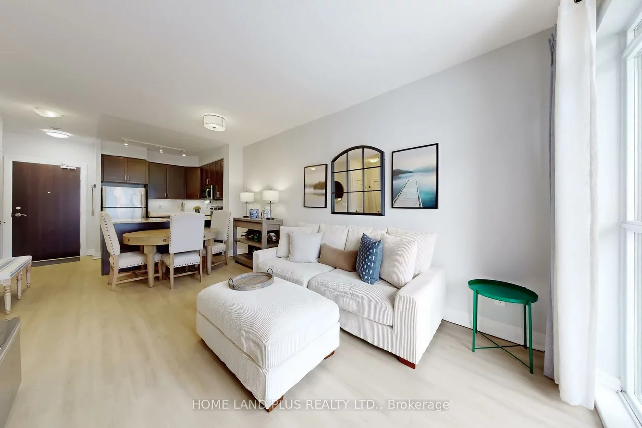 180, John West, Bayview Wellington, Aurora