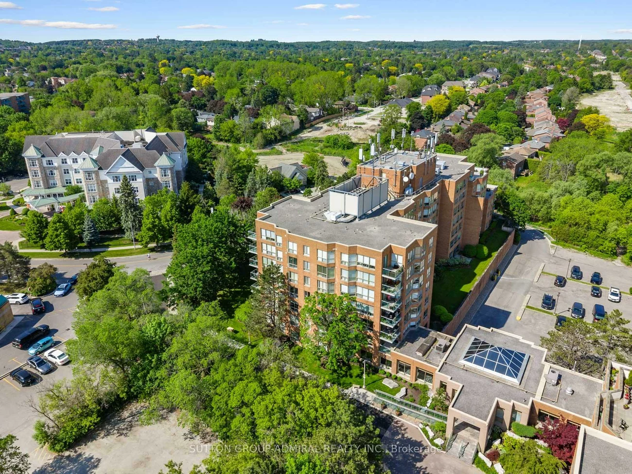14924, Yonge, Aurora Village, Aurora