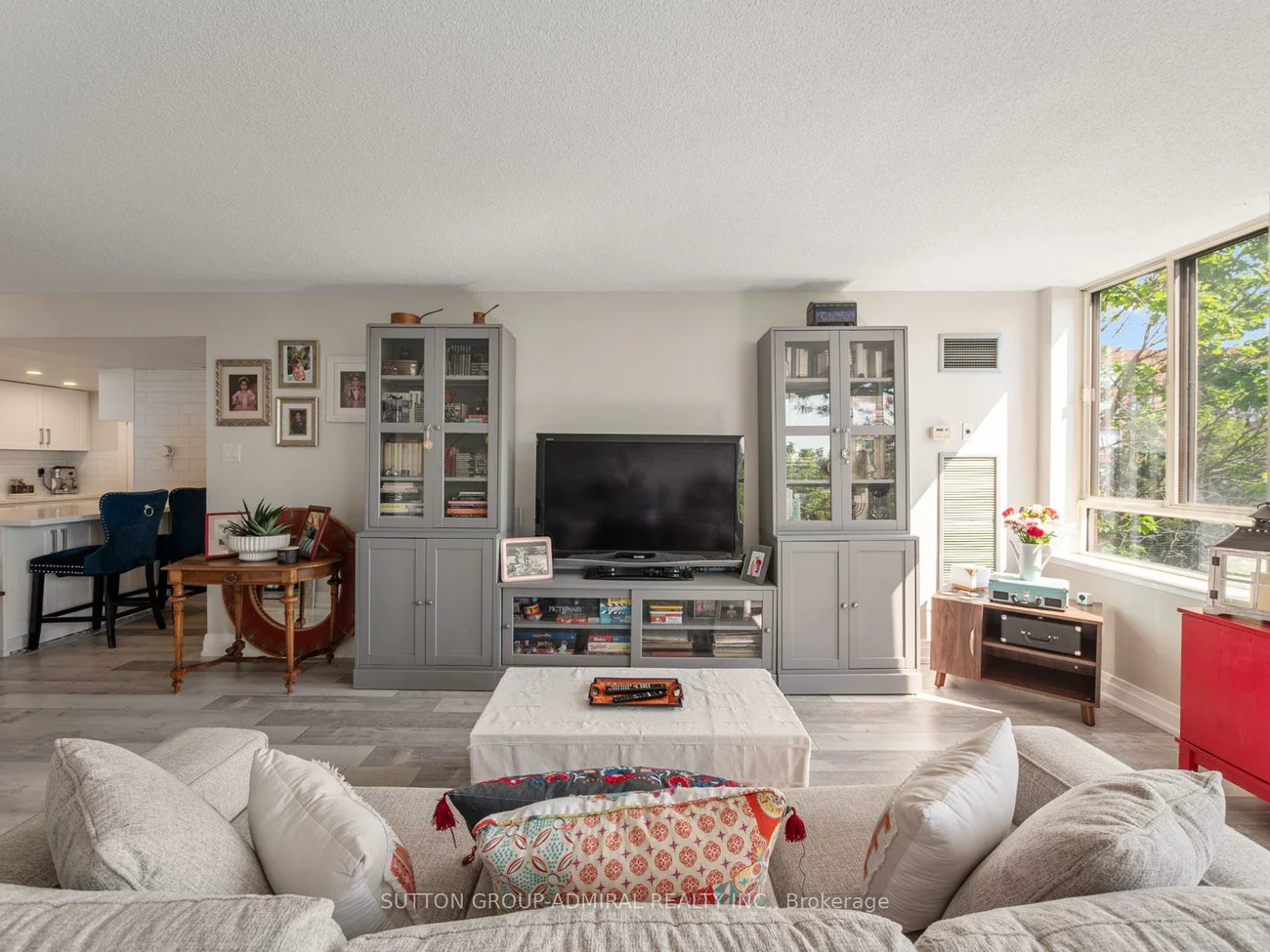 14924, Yonge, Aurora Village, Aurora