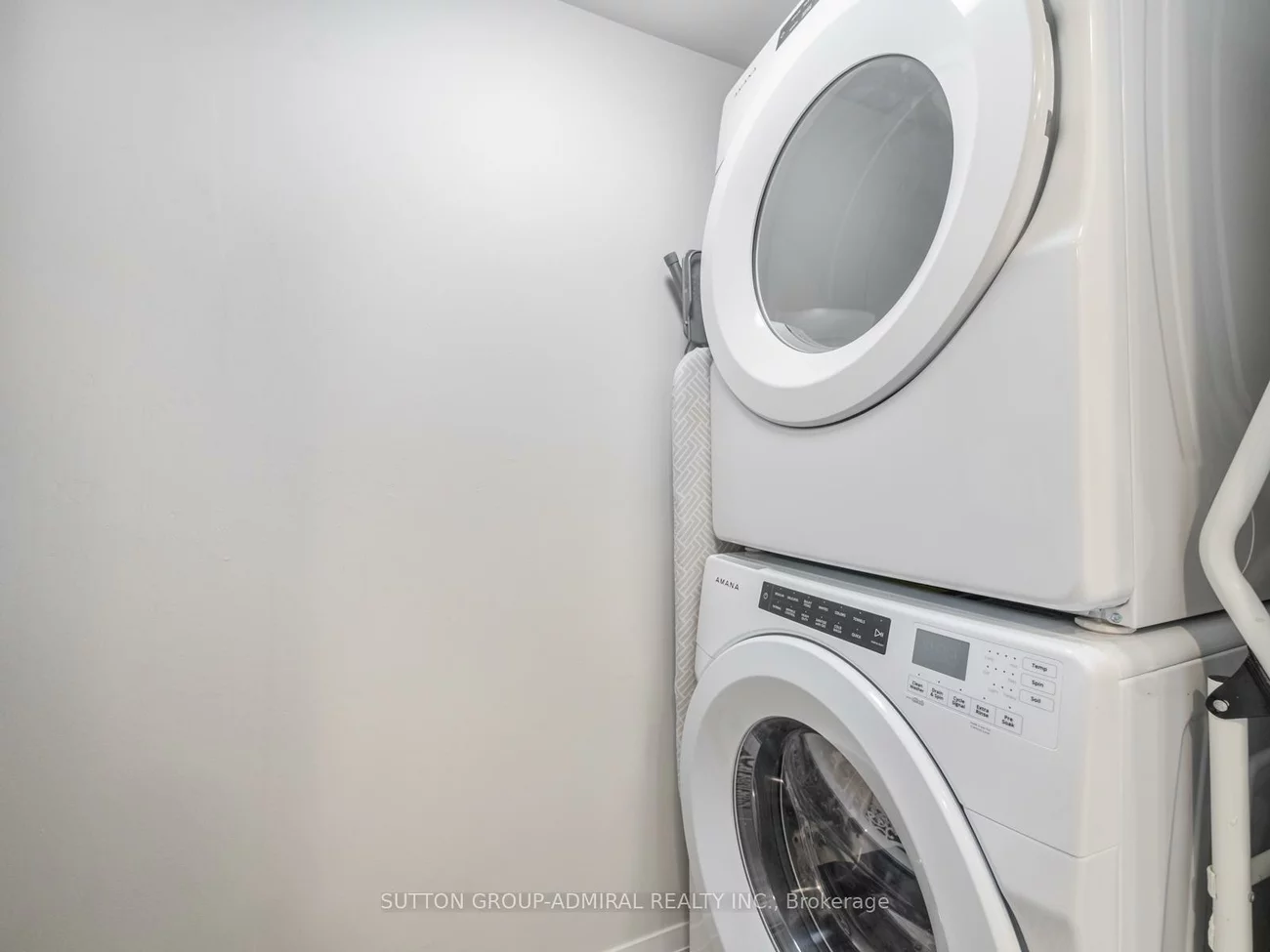 14924, Yonge, Aurora Village, Aurora