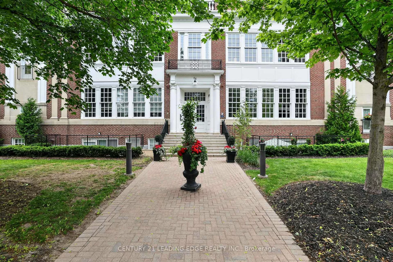 64, Wells, Aurora Village, Aurora