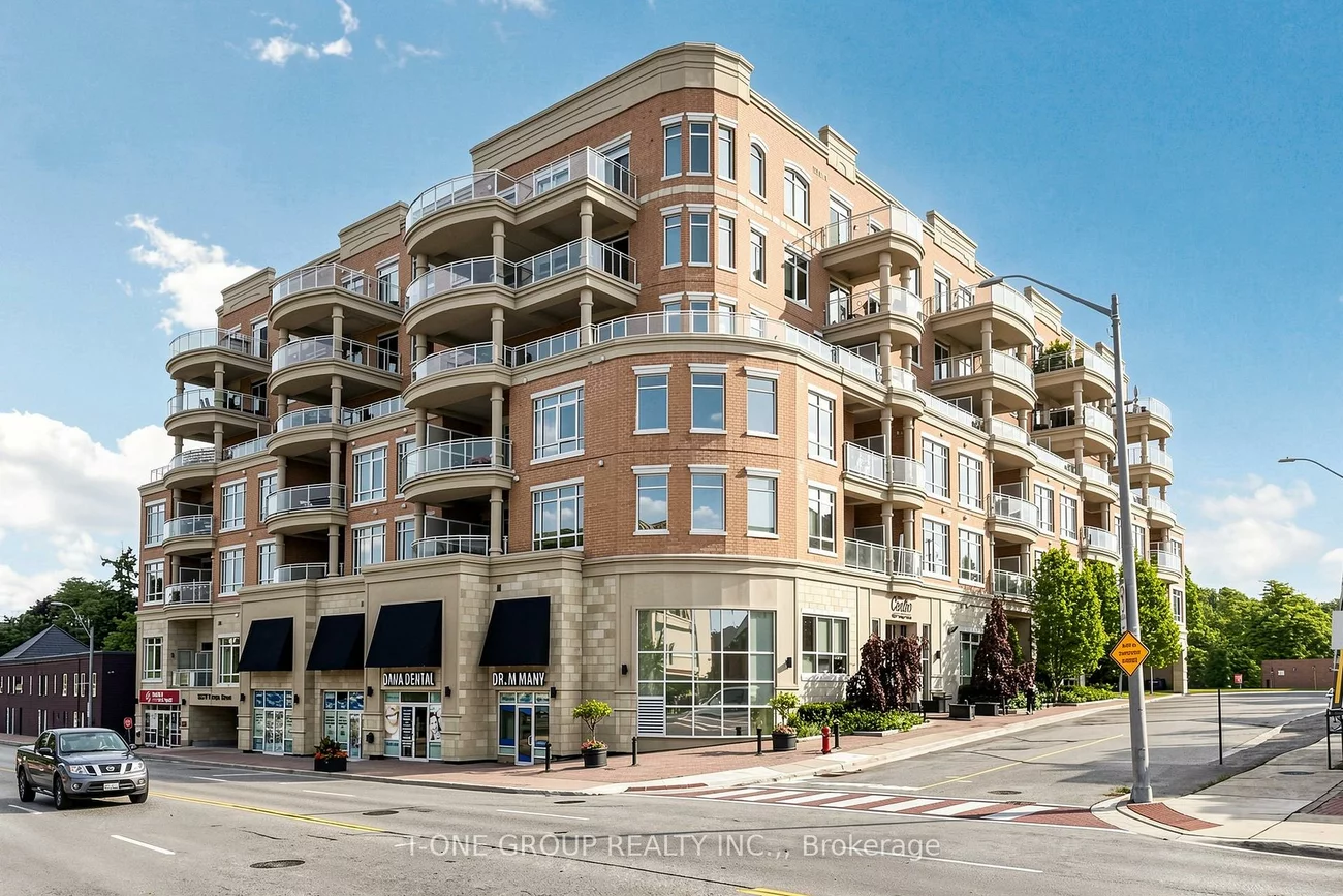 15277, Yonge, Aurora Village, Aurora
