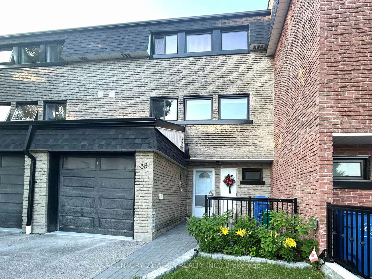 38, Henderson, Aurora Highlands, Aurora