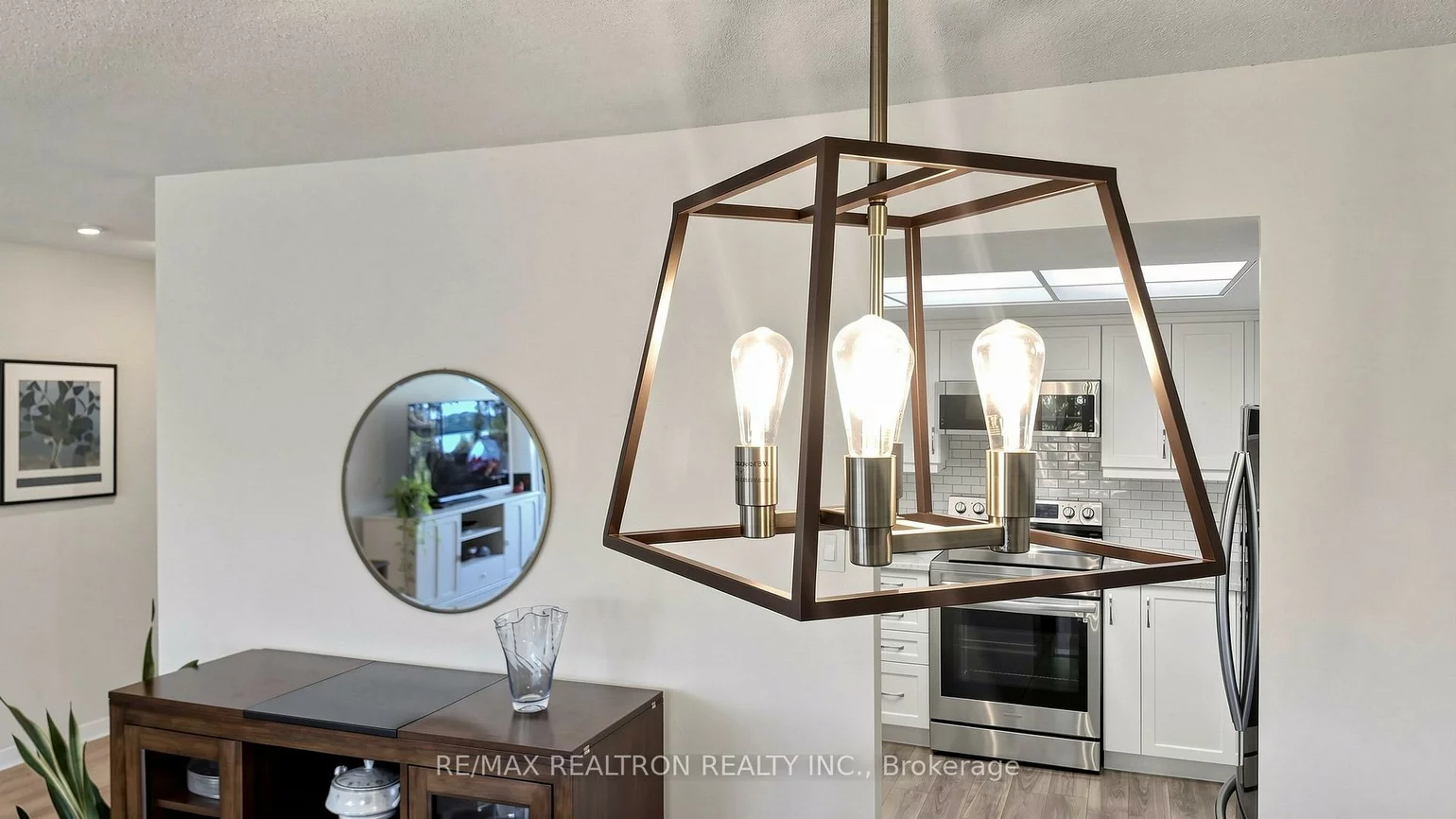 14924, Yonge, Aurora Highlands, Aurora