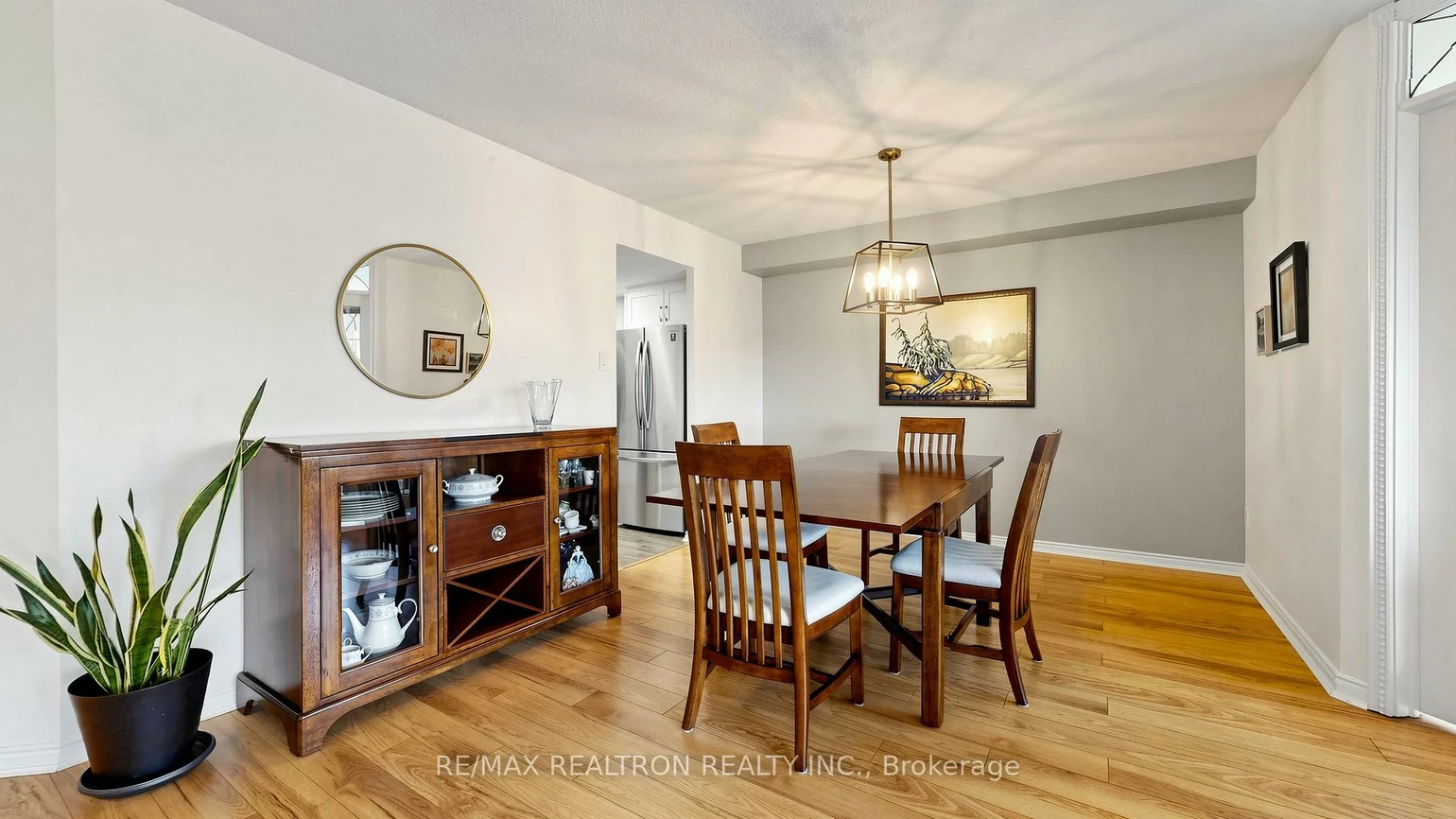 14924, Yonge, Aurora Highlands, Aurora