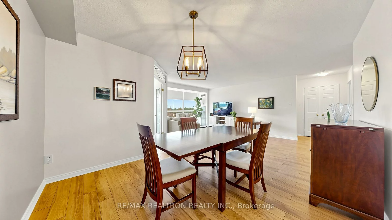 14924, Yonge, Aurora Highlands, Aurora