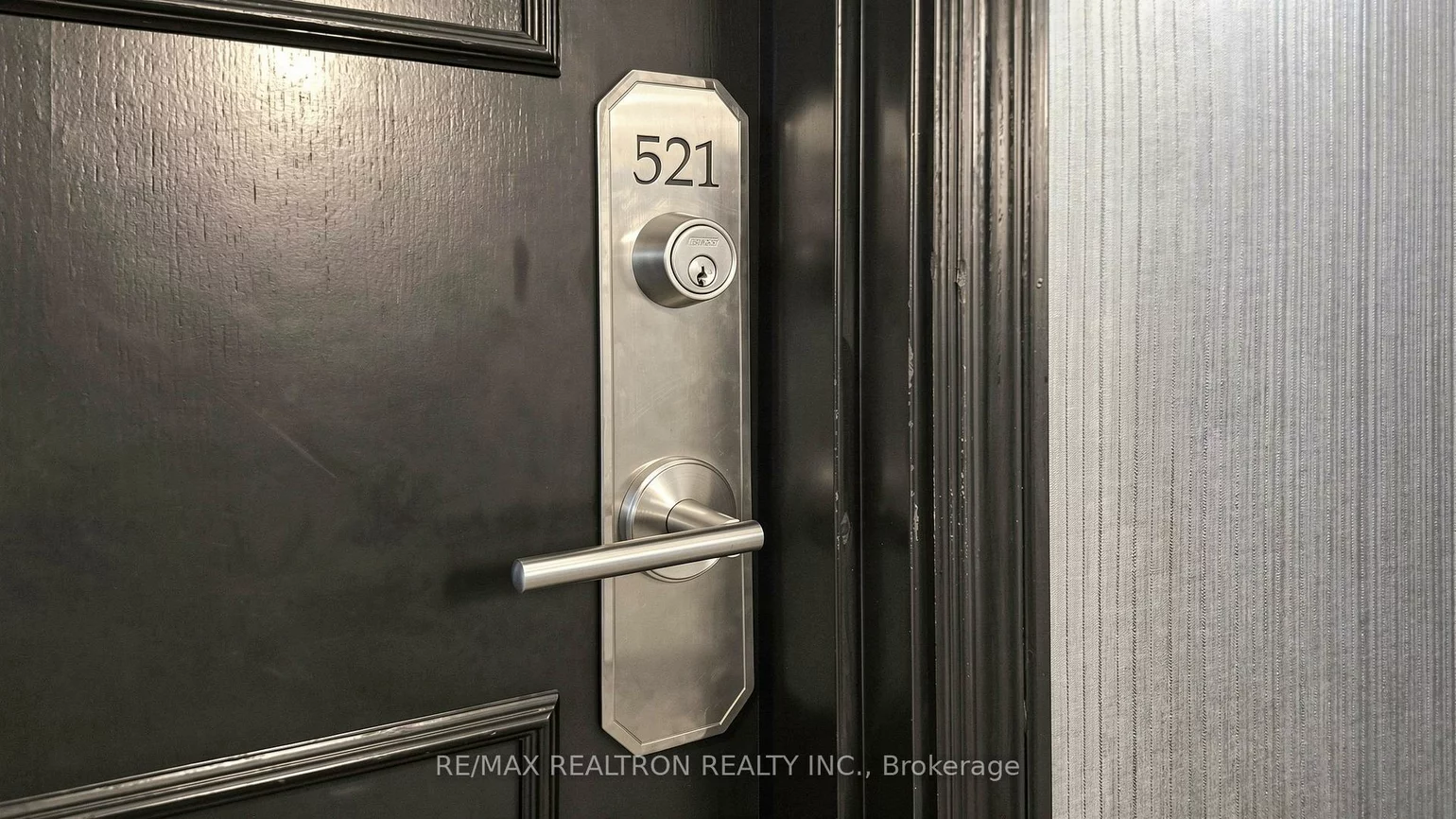 14924, Yonge, Aurora Highlands, Aurora