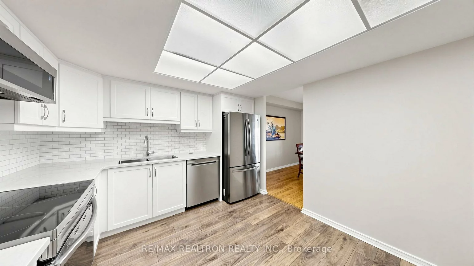 14924, Yonge, Aurora Highlands, Aurora